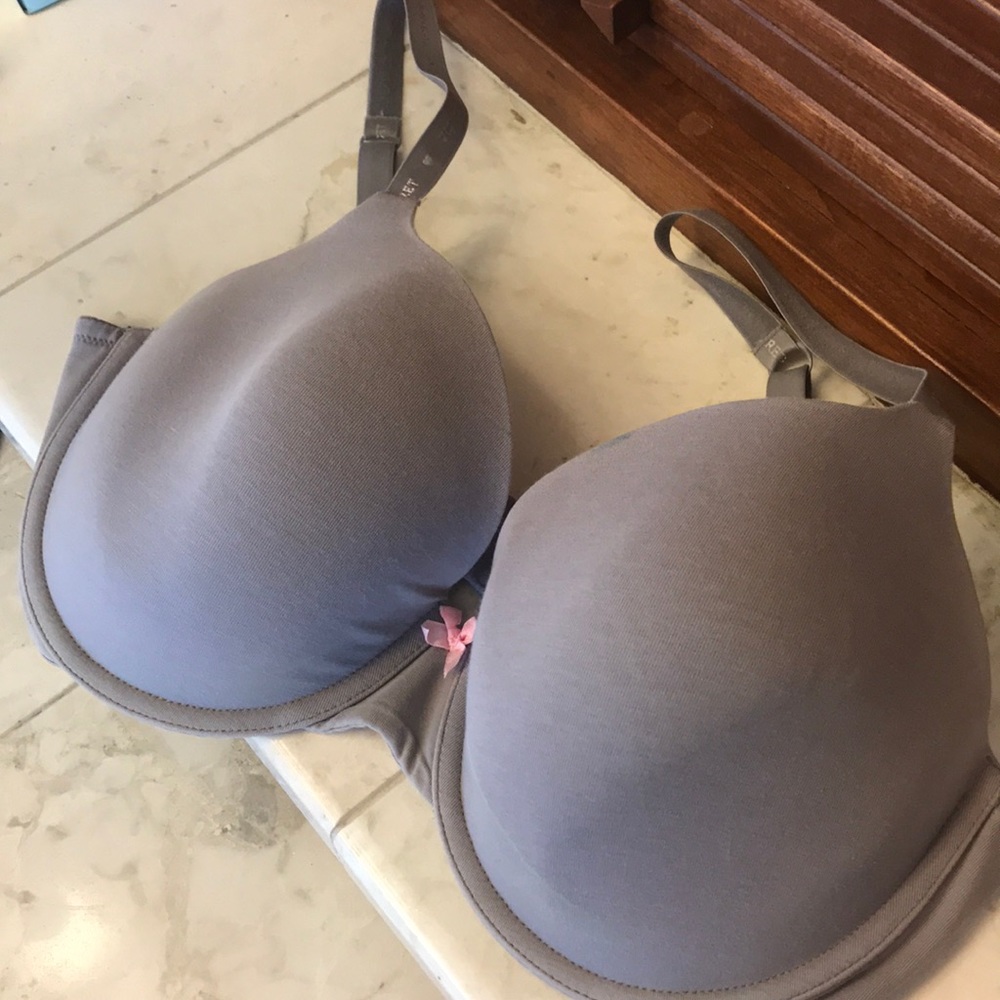 Victoria’s Secret gray cotton t-shirt bra 36DD